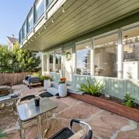 Luxury Spa Retreat Guest House with Ocean View, hotel em Moss Beach