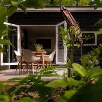 Tiny Damhert Veluwe Retreat, хотел в Нунспет