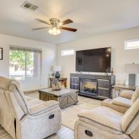 Pet-Friendly Las Cruces Home with Private Patio, hotel poblíž Las Cruces International - LRU, Las Cruces