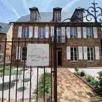 Hôtel Restaurant Auprès d'Angèle, hotell i Marcillac-Vallon