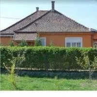 Tünde Vendégház, hotel a Foktő