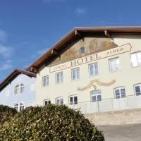 Hotel Alber, hotelli kohteessa Marktl