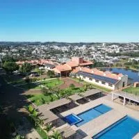 Hotel Lago Dourado, hotel en Dois Vizinhos