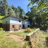Astitva Binsar, hotel a Hawālbāgh