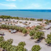 Tasman Holiday Parks - Denham Seaside, hotel poblíž Letiště Shark Bay - MJK, Denham