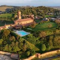 Castello di Calliano Monferrato, khách sạn ở Calliano