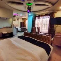 Abeer Hotel Swat by Khan Familia Travels, hotel u gradu Swat