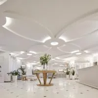 산토리니 팰리스 (Santorini Palace)