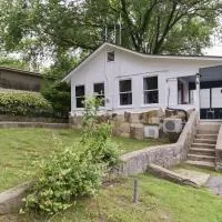 Historic Water Edge #6 - Lakeview: Rockaway Beach şehrinde bir otel