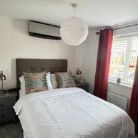 Plush, Peaceful, Air Conditioned Double Bedroom and Private Bathroom In Coxhoe, Durham, hotel em Coxhoe