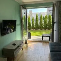 Tychy में, होटल 2 Tyskie Apartamenty z prywatnym ogródkiem