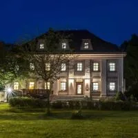 Hotel Zámeček Raspenava, hotelli kohteessa Raspenava