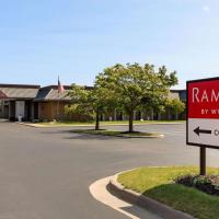 Ramada by Wyndham Alpena, hotel v destinácii Alpena v blízkosti letiska Alpena County Regional Airport - APN