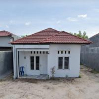 Veteran Inn、TumbangrunganにあるPalangkaraya Airport - PKYの周辺ホテル