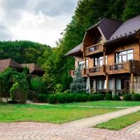 Oasis Karpat, hotel din Polyana