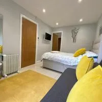 Malkin Wood Studio - 15 min walk to Holmfirth centre – hotel w mieście Holmfirth