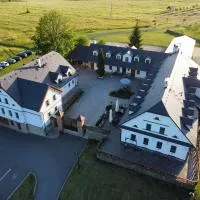 Centrum Slezská Harta, hotel en Razová