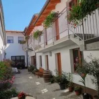 Weinhauerhof Pasching-Klinglhuber, מלון בלנגנלואיס