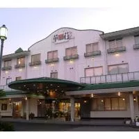 Hitoyoshi Onsen Hotel Hananoshou - Vacation STAY 40096v، فندق في هيتويوشي