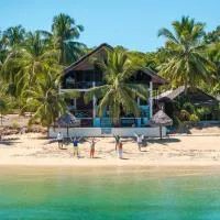 Madabay's Lodge Nosy Be, hotell i Antafondro