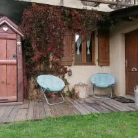 Studio en rez de chaussée, avec jardin partagé., hotel v destinaci Vars