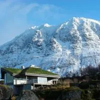 Lyngstuva Lodge - Aurora in Lyngen, ξενοδοχείο σε Russelv