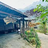 Charm Spa & Homestay, хотел в Lao Tchay