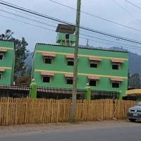 Hotel COMTUCAR, viešbutis mieste Carhuaz