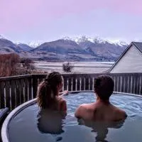 Kinloch Wilderness Retreat: Glenorchy şehrinde bir otel