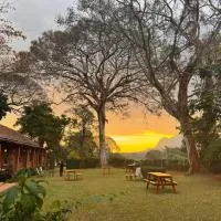 AfricaWildTruck Eco Camp & Lodge, khách sạn ở Mulanje
