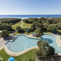 Ramada By Wyndham Marcoola Beach, viešbutis mieste Markula
