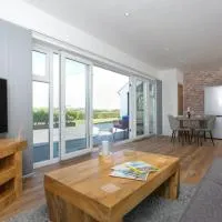 Adorable 1 bedroom Country Cottage, hotel en Bodewryd