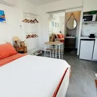 Studio avec jardin et parking proche plages et Sainte-Musse, Hotel in La Garde