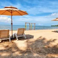 Nataya Round House Coral Bay Resort, hotel v mestu Kampot