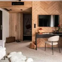 Stefanova Zakopane Aparthotel & Spa، فندق في زاكوباني
