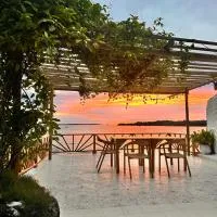 Orika del Mar Hotel, hotel en Isla Grande