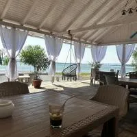 Casa Luis Coronini, hotel i Coronini