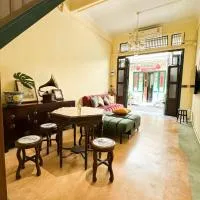 The Courtesan at Yaowarat, townhome 80 Sqm, отель в городе Samphanthawong