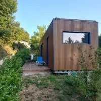 Tiny house dans l'ouest lyonnais, hotell i Sain-Bel