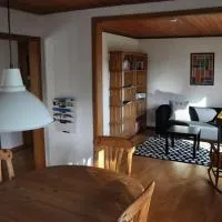 Chalet-Biel-Bienne, viešbutis mieste Bylis