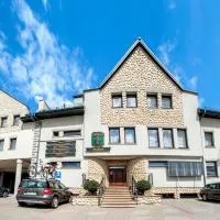 Hotel POD HERBEM -POKOJE OZONOWANE, hotel Białystokban
