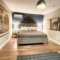 The Black Walnut Inn, hotel di Amherst