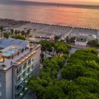 Hotel Cristallo – hotel w mieście Giulianova