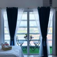 Modern 1BR with Balcony & Pool, Next to SM Mall, hotell i Cagayan de Oro