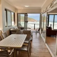 Oppiesee Selfcatering Apartments, hotel i Herolds Bay
