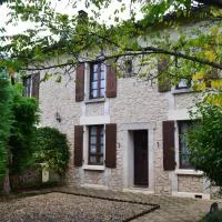 Viesnīca Les Bruyeres B&B pilsētā Montbron