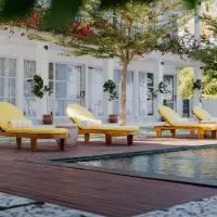 Muara Lovina Hotel, hotel v mestu Singaraja