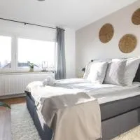 Stilvolle 3-Zimmer Apartments I Kostenloses Parken I home2share、レンゲリッヒのホテル