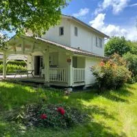Chalet Landais, hotelli kohteessa Sanguinet