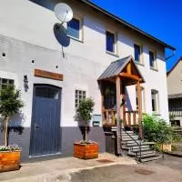 Haus Gretchen, hótel í Bömighausen